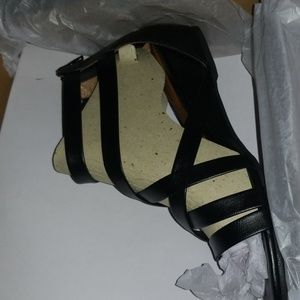 Avenue Grace Strappy Sandals